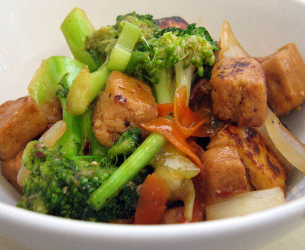 Orange Chick'n, Tofu and Broccoli